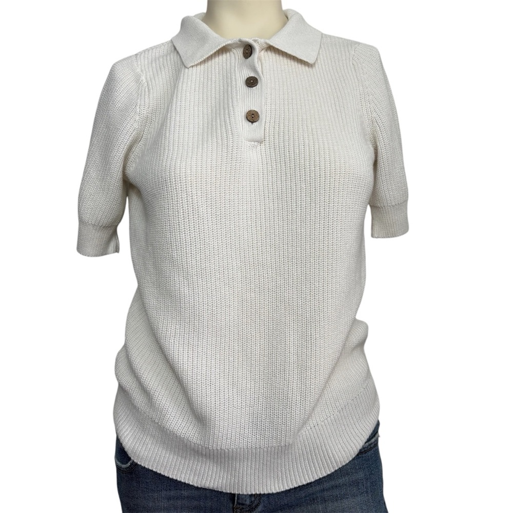 Appleseed’s linen button sweater top